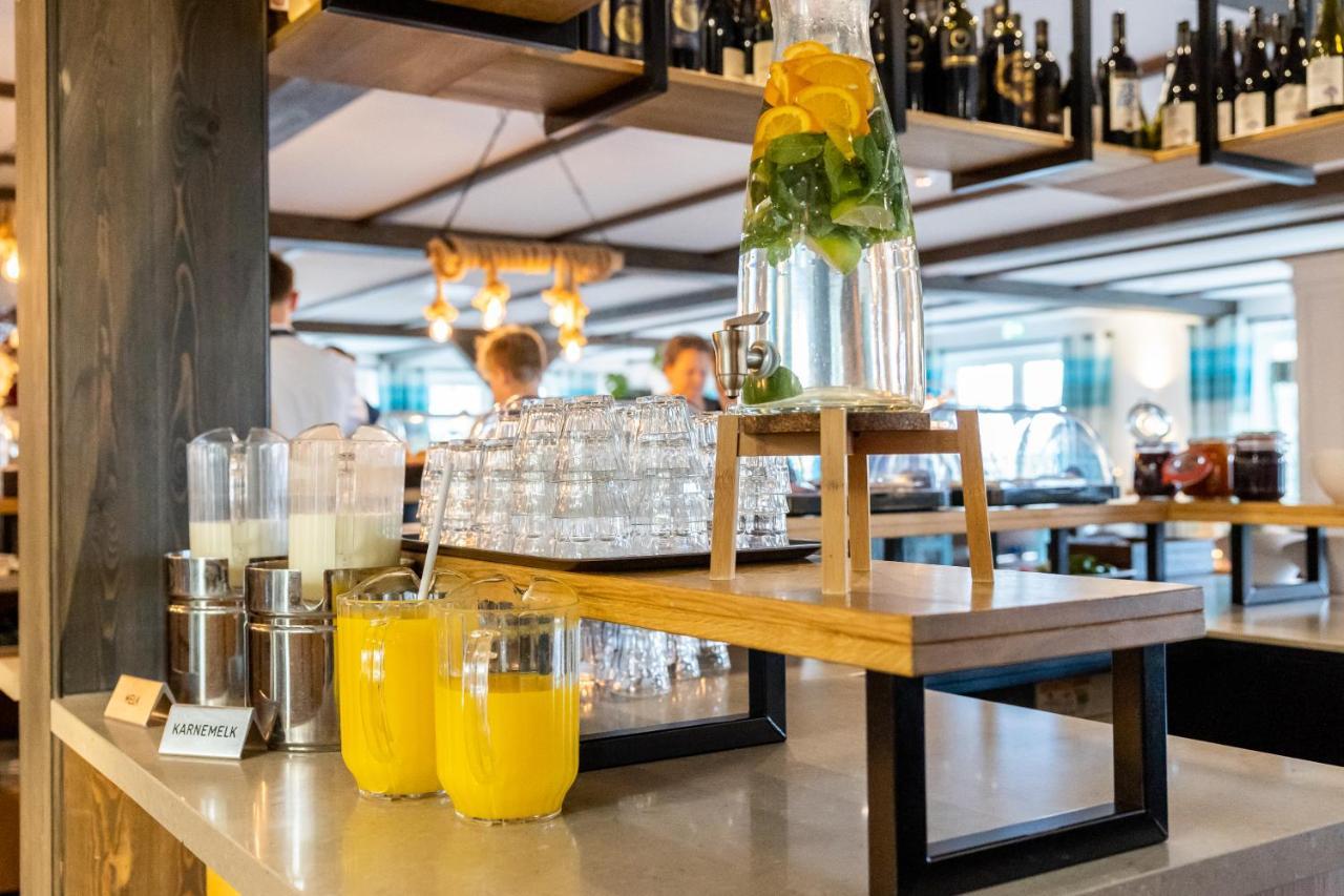 Hotel De Walvisvaarder Lies Zewnętrze zdjęcie